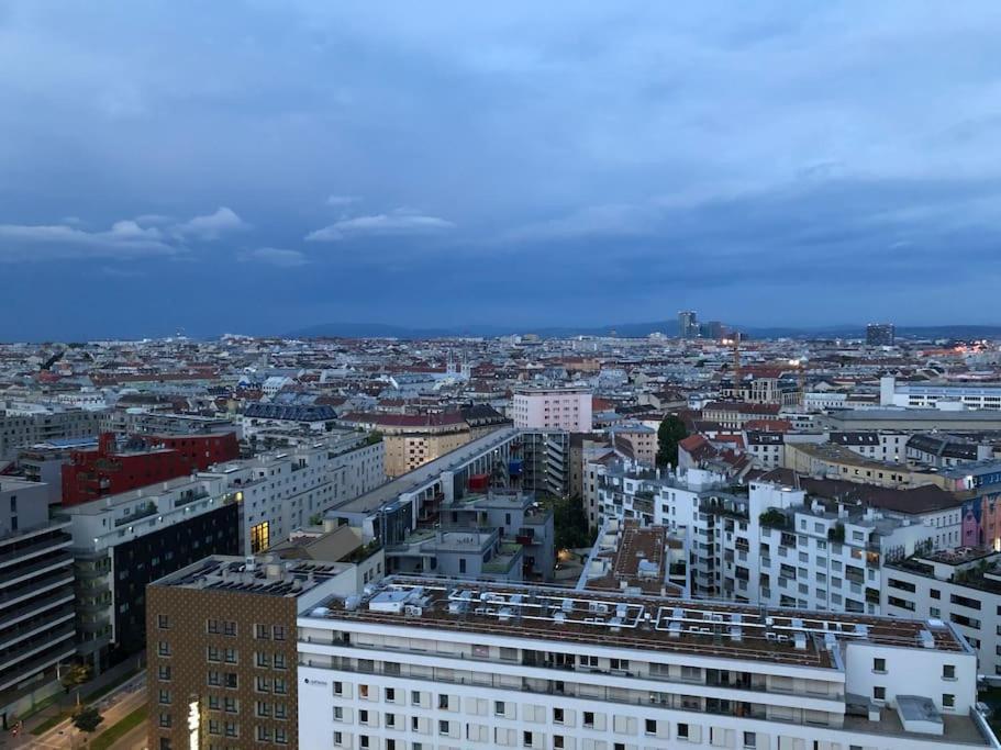 Stunning View Over Vienna In City Center Διαμέρισμα Εξωτερικό φωτογραφία